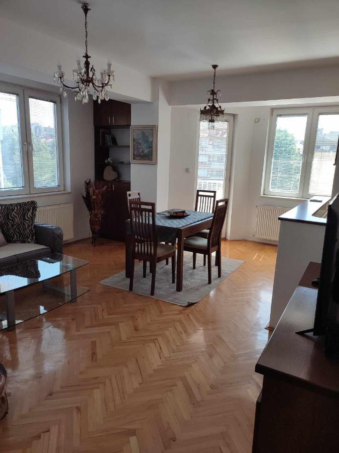 Tropicana Apartment Skopje Ngoại thất bức ảnh